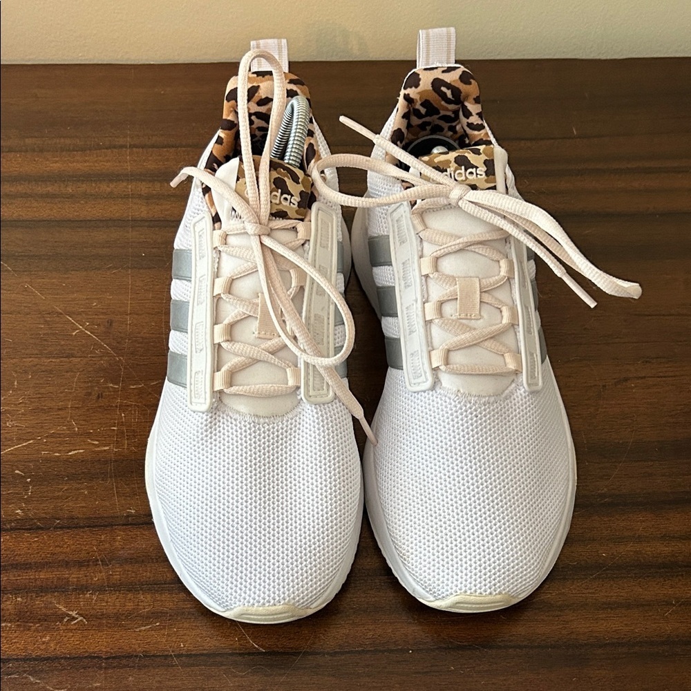 Adidas Women's Racer TR21 White Leopard Print Size 9 - Picture 2 of 10